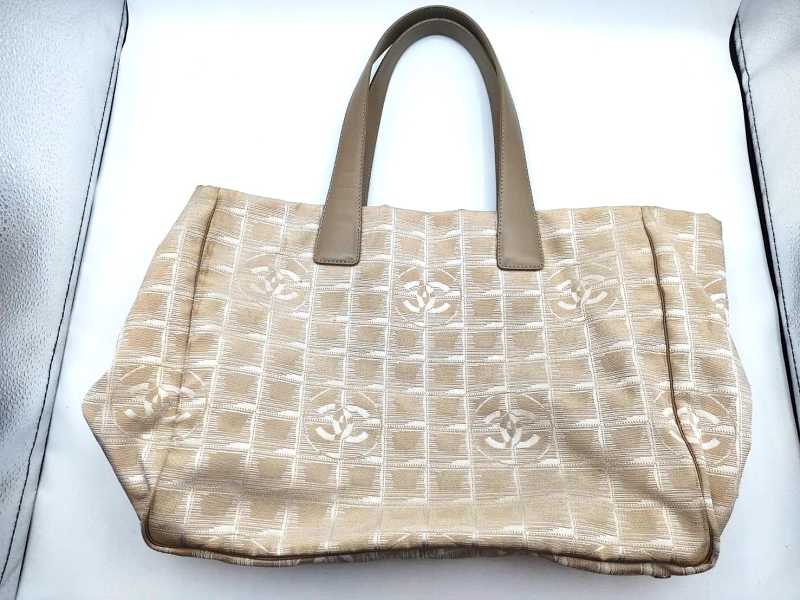 シャネル買取 ニュートラベルラインMM